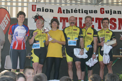 cross 104
