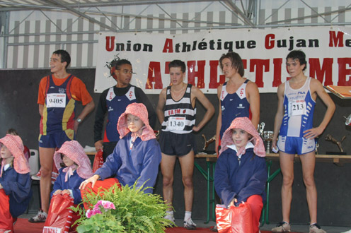 cross 373