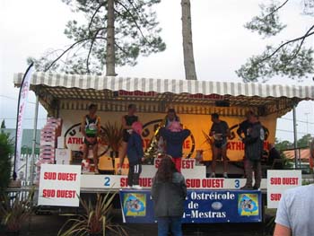 PODIUMS CROSS SO 2006 012