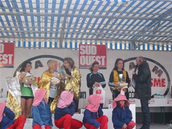 PODIUMS CROSS SO 013